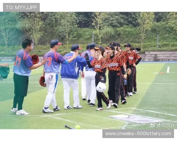 技能挑战赛环节为重庆慢投垒球邀请赛增添趣味性